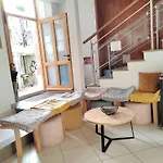 It Hostal