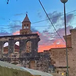 It אכסניה